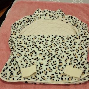 Warm Sweater. Size M